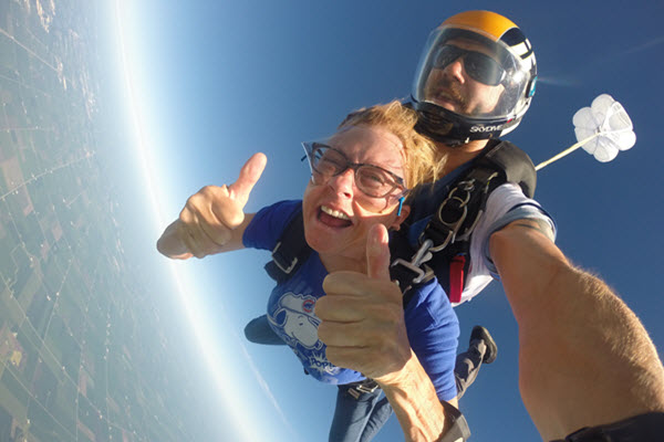 Skydiving exit altitude