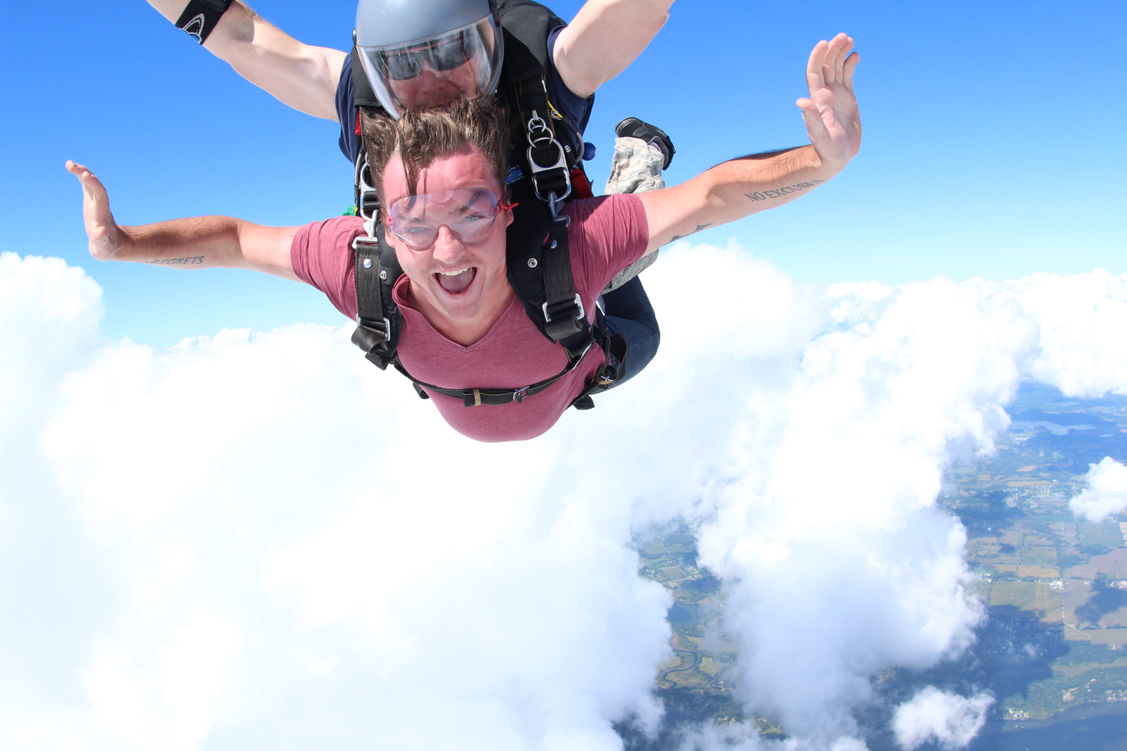 First Time Skydiving Tips What to Expect Skydive Tecumseh