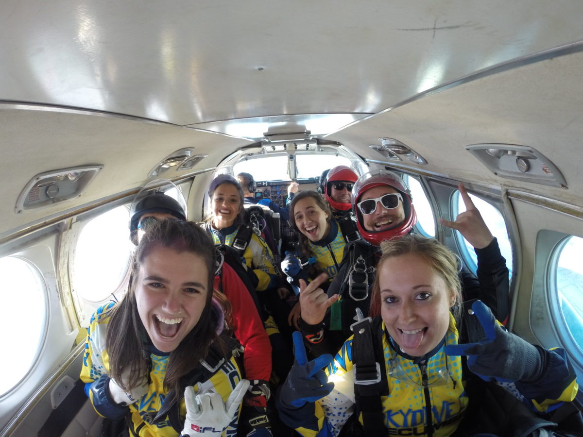 family skydiving