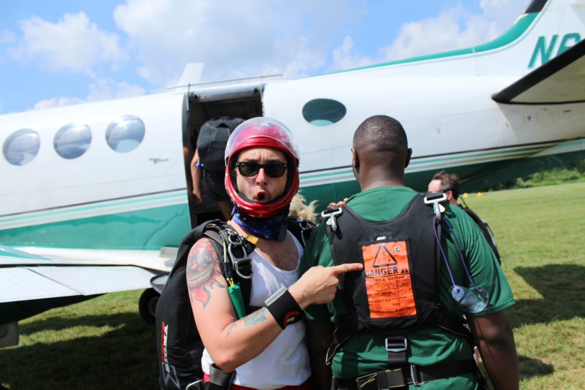 how safe is skydiving