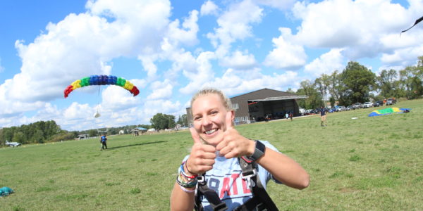 solo skydiving