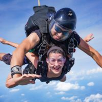 is it hard to breathe while skydiving