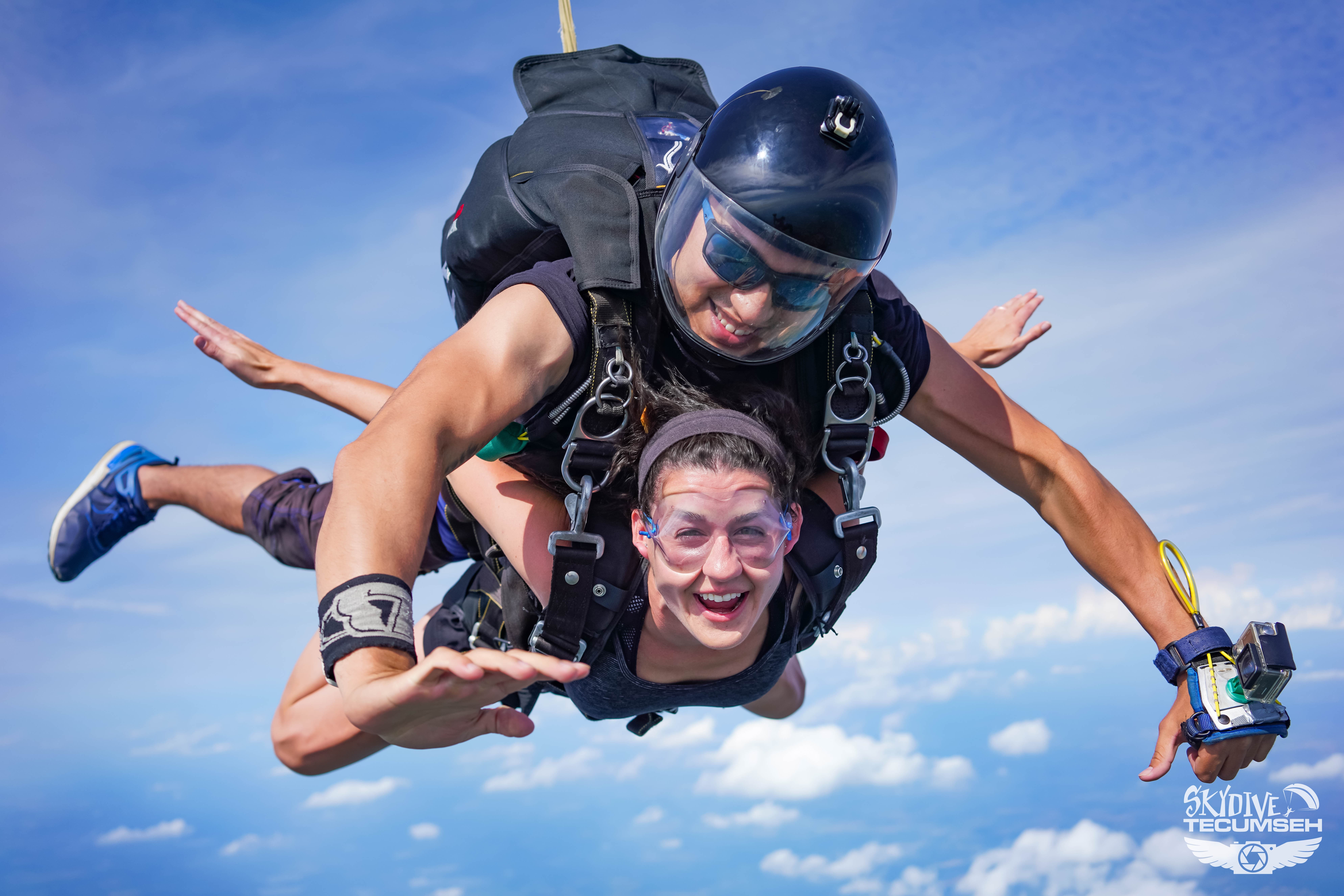 is it hard to breathe while skydiving