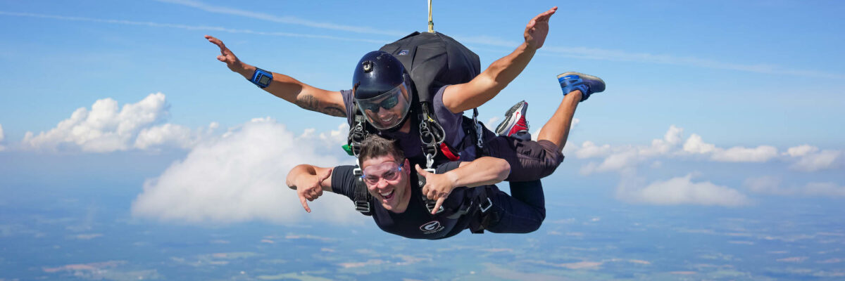 is skydiving scary